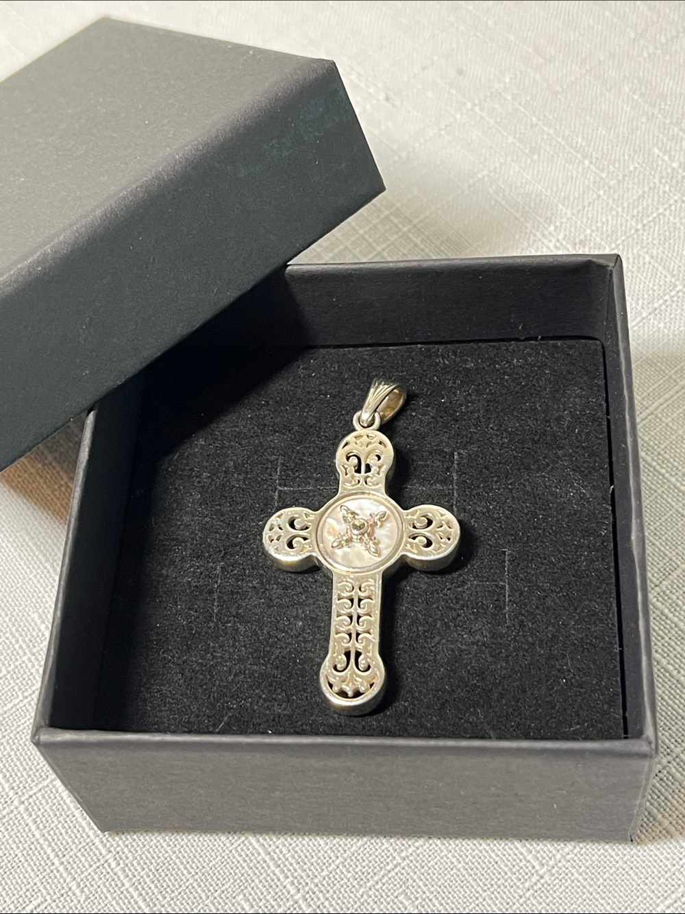 KAMELEON 925 Sterling Silver Filigree Cross Pendant & one CAMELOT JewelPop
Rare